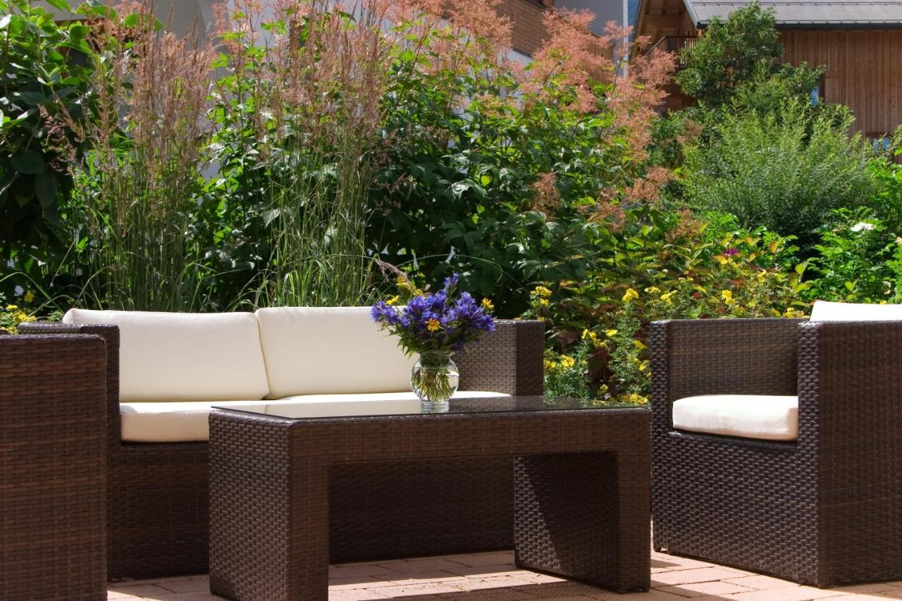 Gemütliche Gartenlounge Hotel Roggal Lech am Arlberg