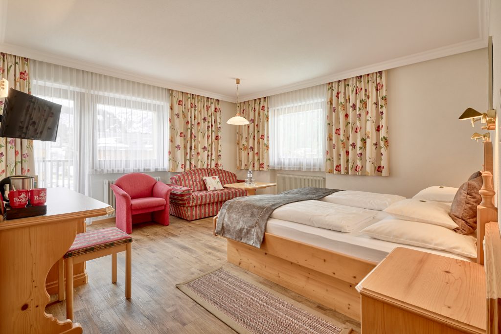 Roggal_022_HDR_Web_Christoph-Noesig-PHOTOGRAPHY