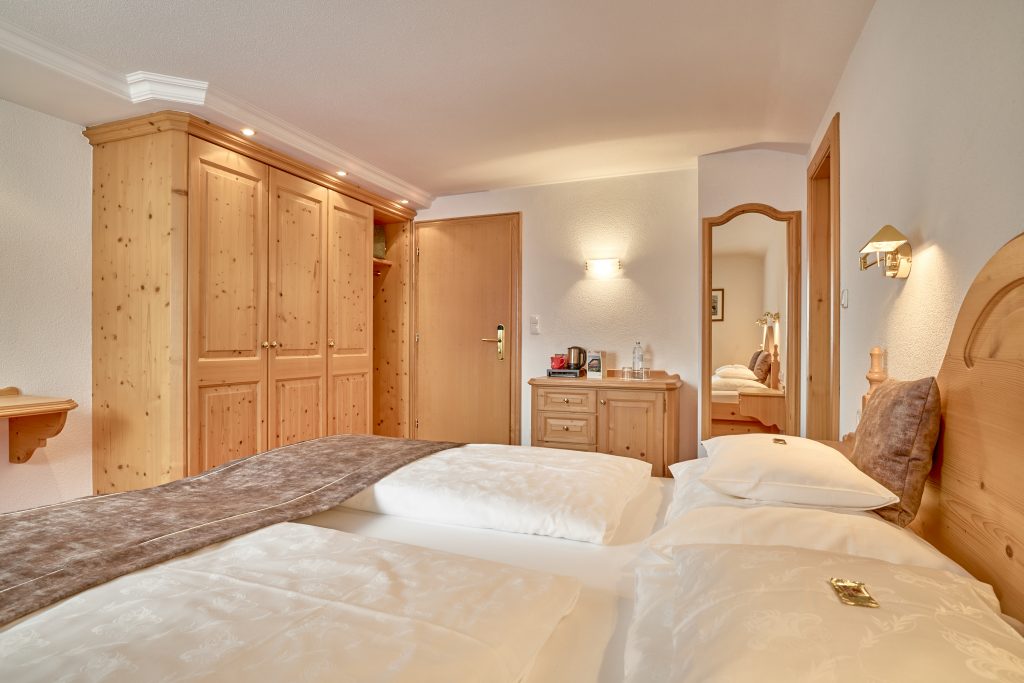 Roggal_118_HDR_Web_Christoph Noesig PHOTOGRAPHY