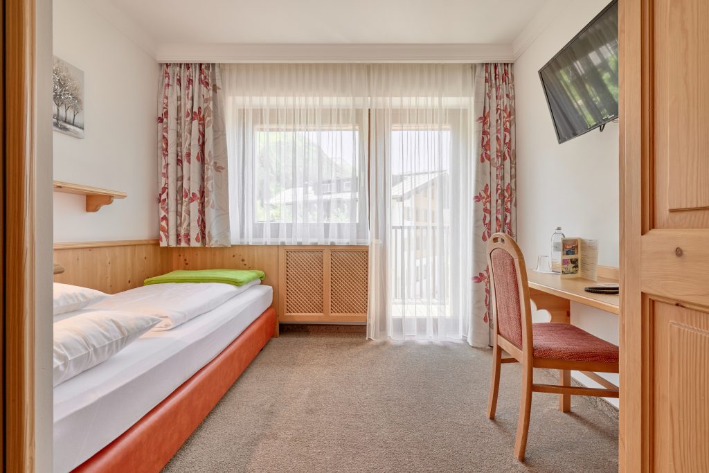 Roggal_Sommer25_003_HDR_web_Christoph Noesig PHOTOGRAPHY