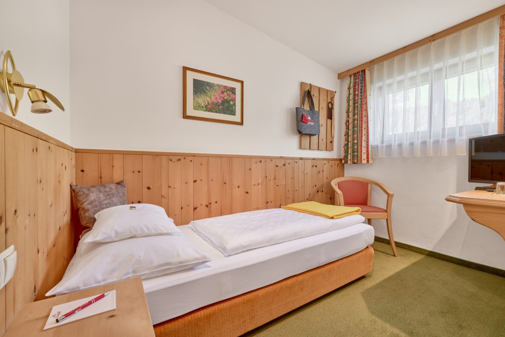 Roggal_Sommer25_015_HDR_web_Christoph Noesig PHOTOGRAPHY